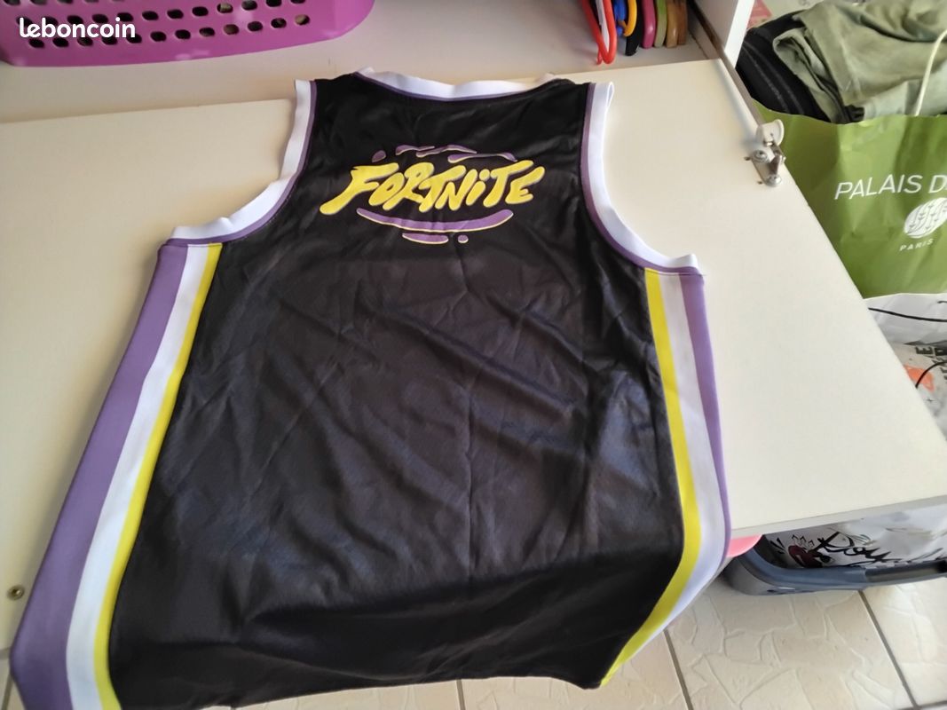 Tee-shirt sans manches (image 1)