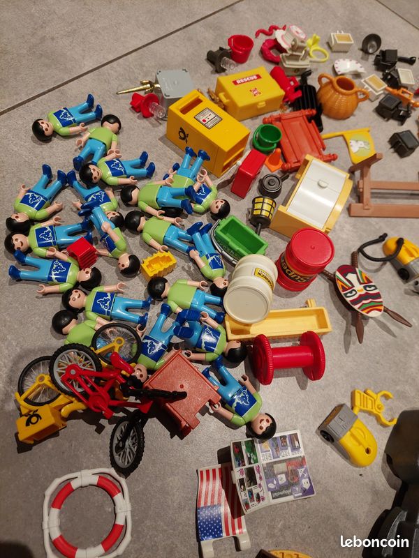 Grand lot playmobil vrac (image 6)