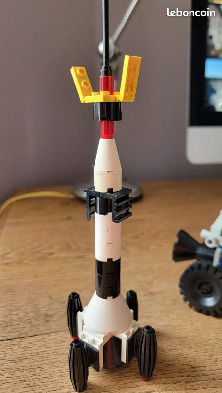 Lego Space 6950 lanceur de fusée (image 7)