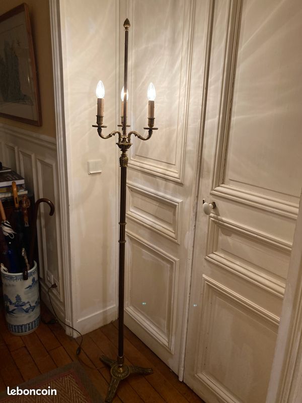 Lampadaire vintage bronze doré (image 1)