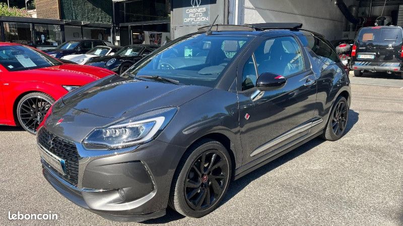 Ds DS 3 PURETECH 110CH PERFORMANCE LINE AUTOMATIQUE (image 8)