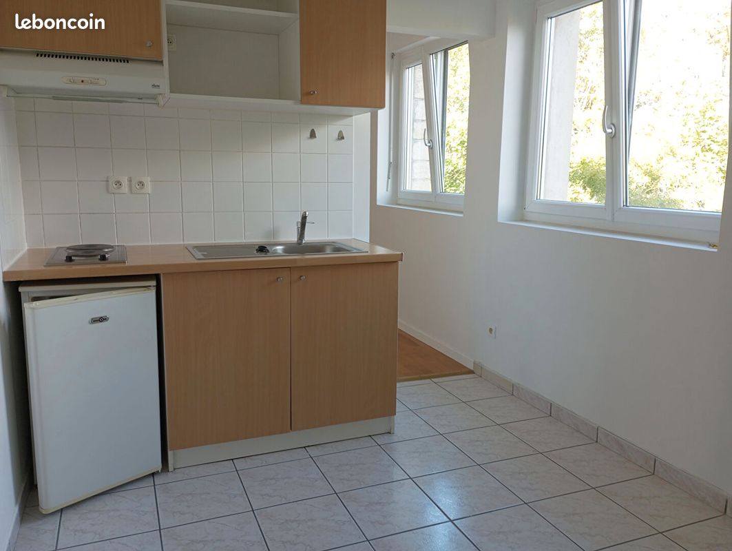 Appartement a louer chalons-en-champagne - 1 pièce(s) - 22 m2 - Surfyn