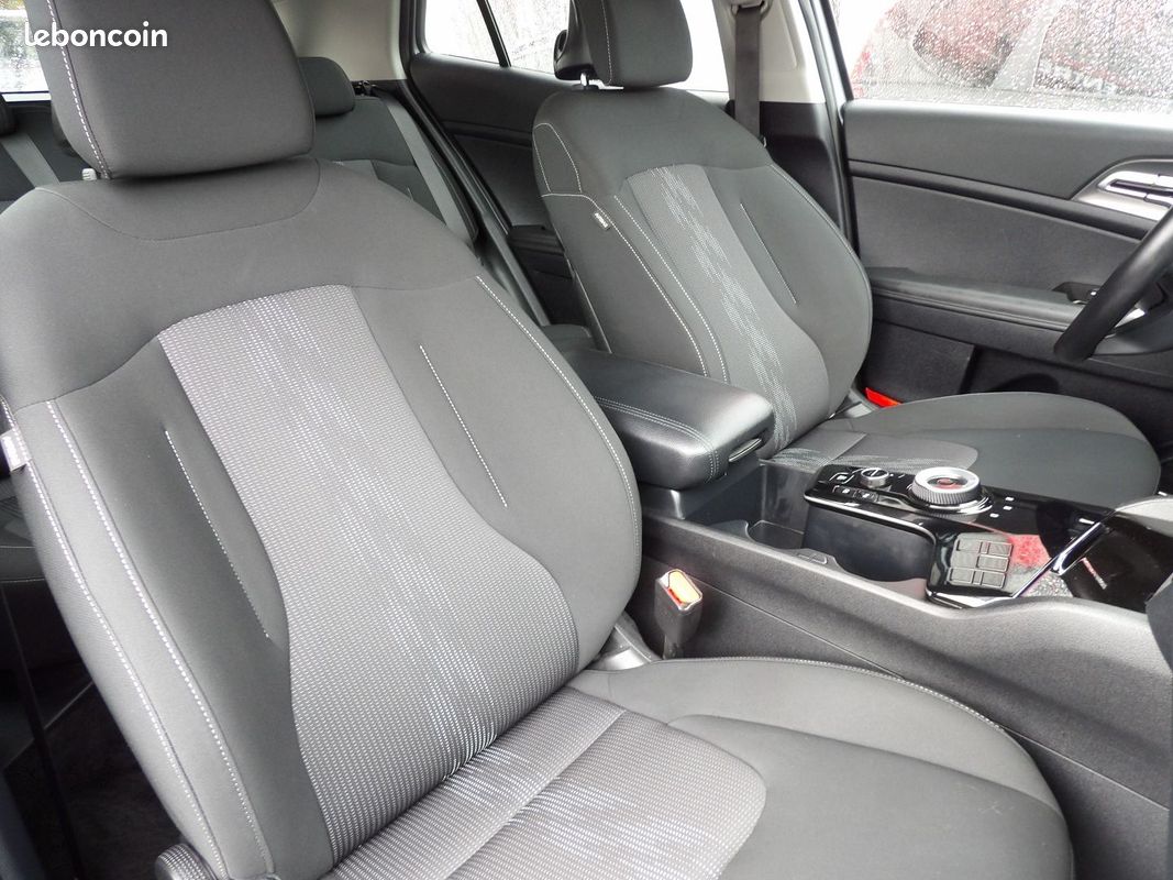 Kia SPORTAGE 1.6 T-GDI 265CH PHEV ACTIVE BVA6 4X4 (image 7)