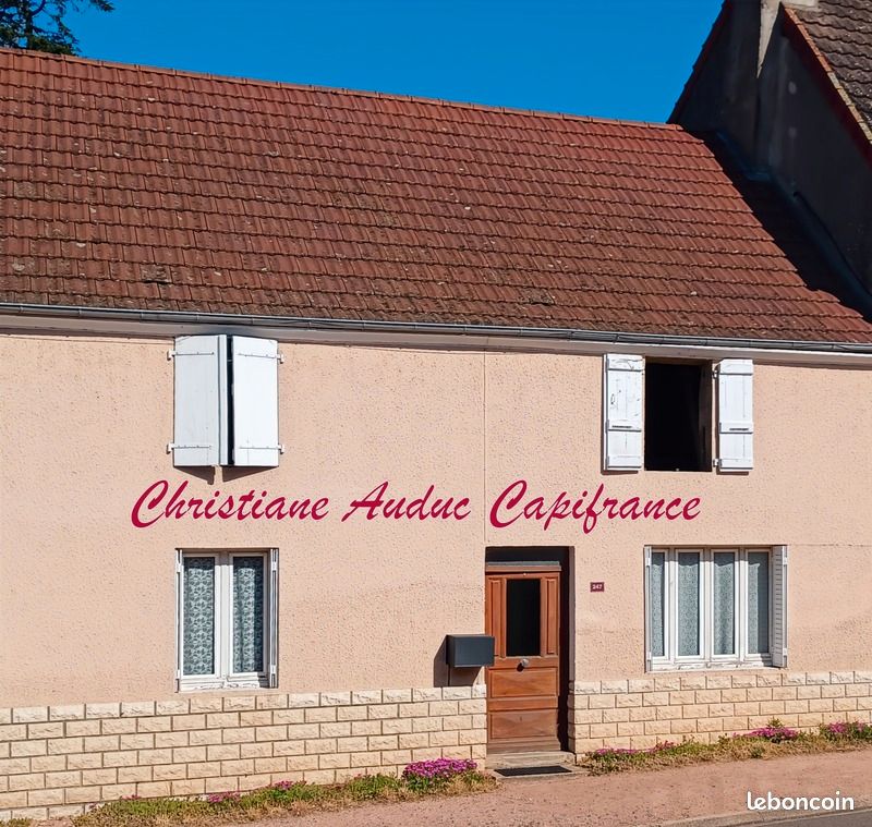 Maison 3 pièces 70 m² · à Saint-Bonnet-de-Joux · 70 m² · 72 000 €