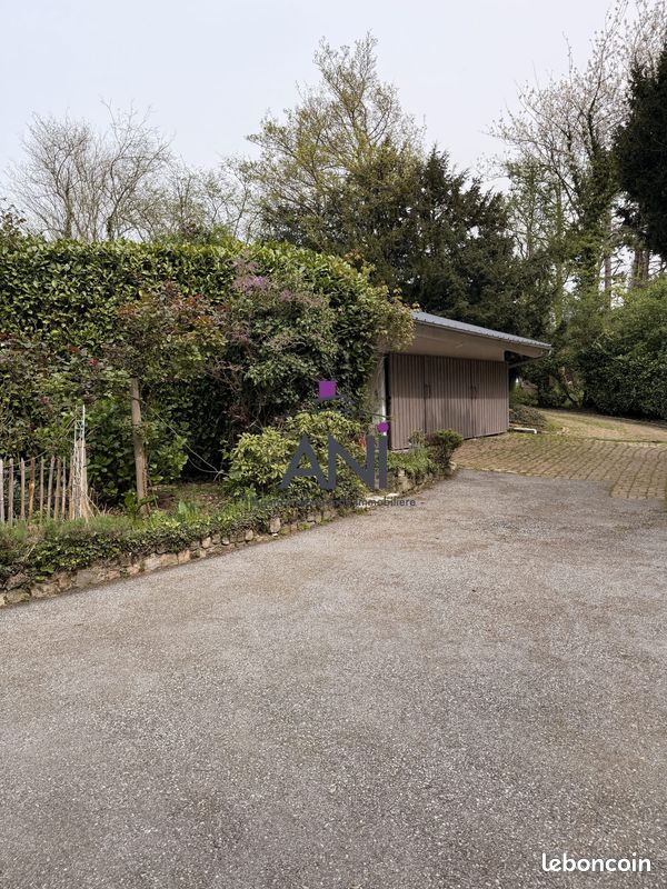 Propriété 7 pièces 199 m² (image 22)