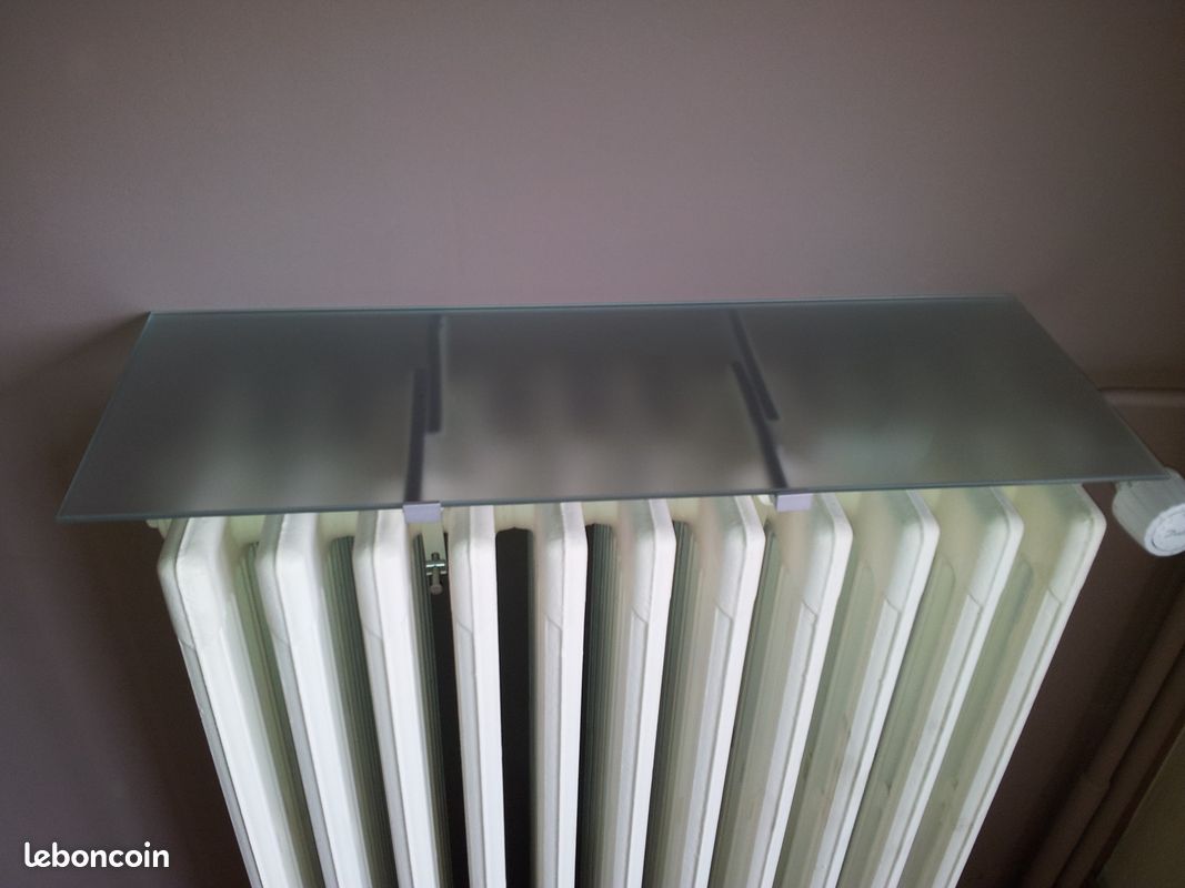 Support et tablette pour radiateur en fonte (image 3)