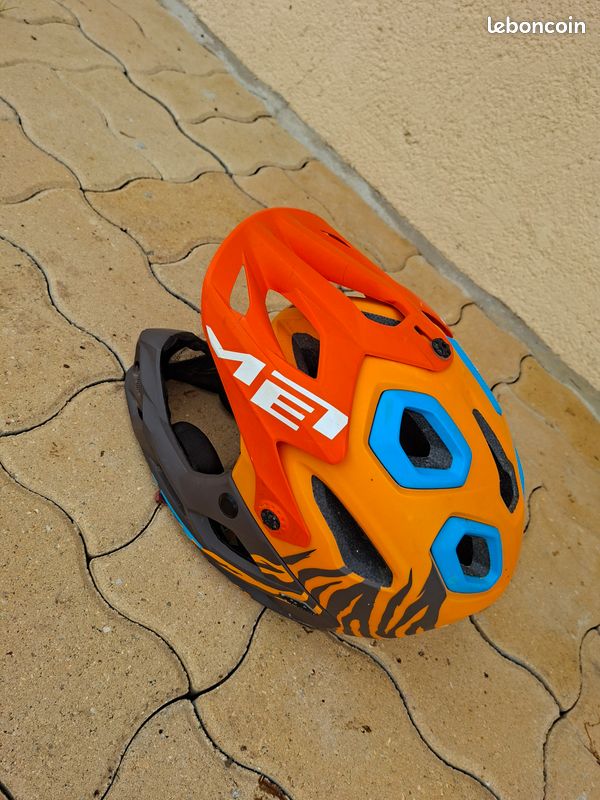 Casque enduro (image 1)