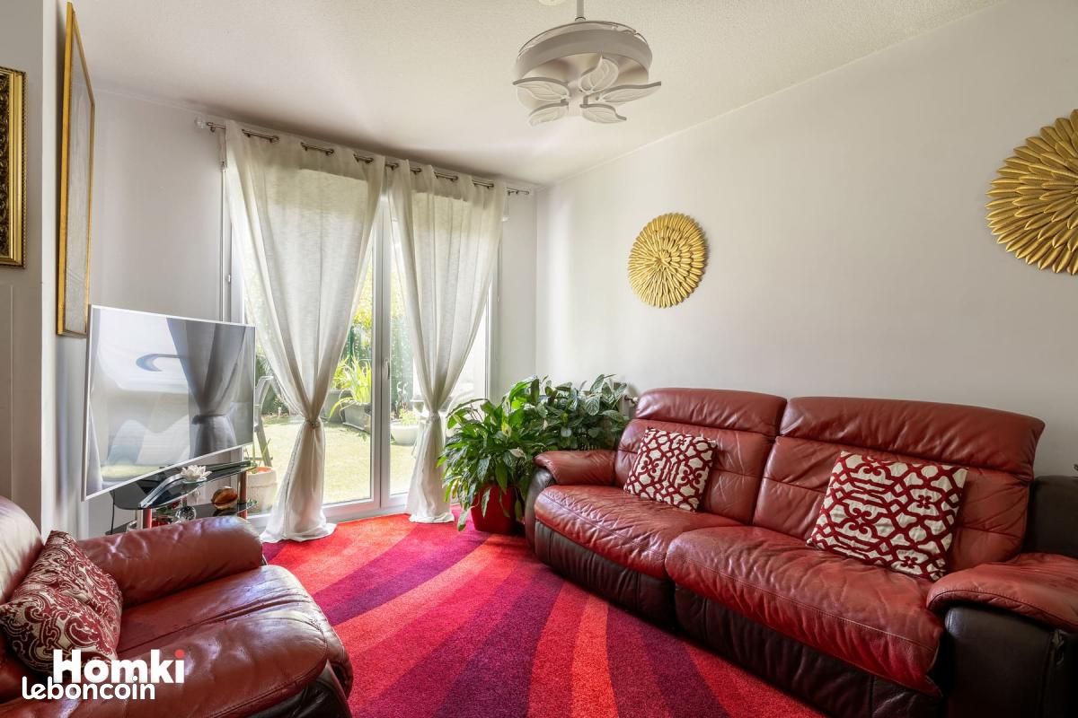 Appartement 5 pièces 107 m² · à Lyon · 107 m² · 320 000 €