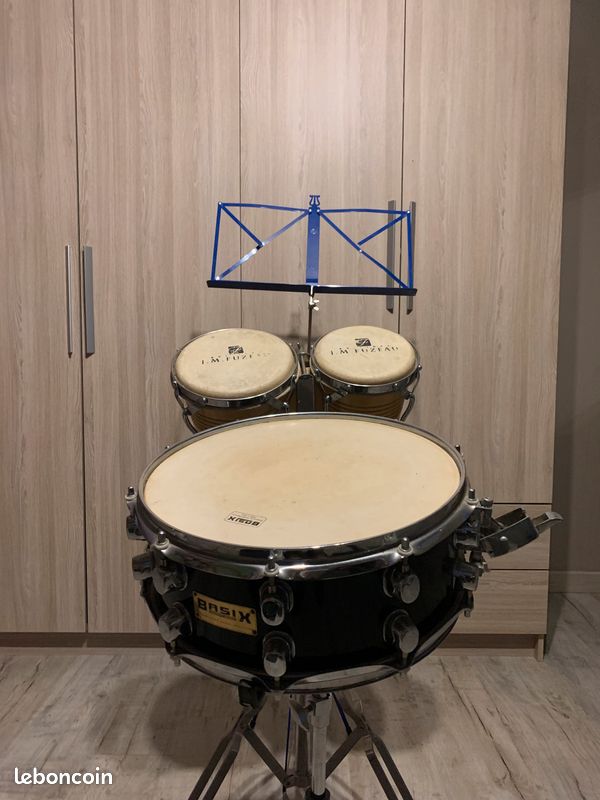 Instruments de percussions, pupitre et étui à caisse Claire (image 2)