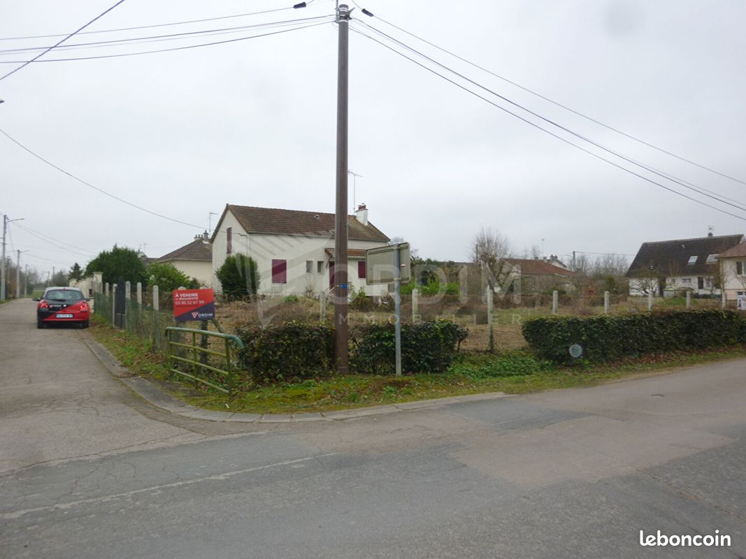 Terrain 794 m² CHAMPS SUR YONNE (image 2)