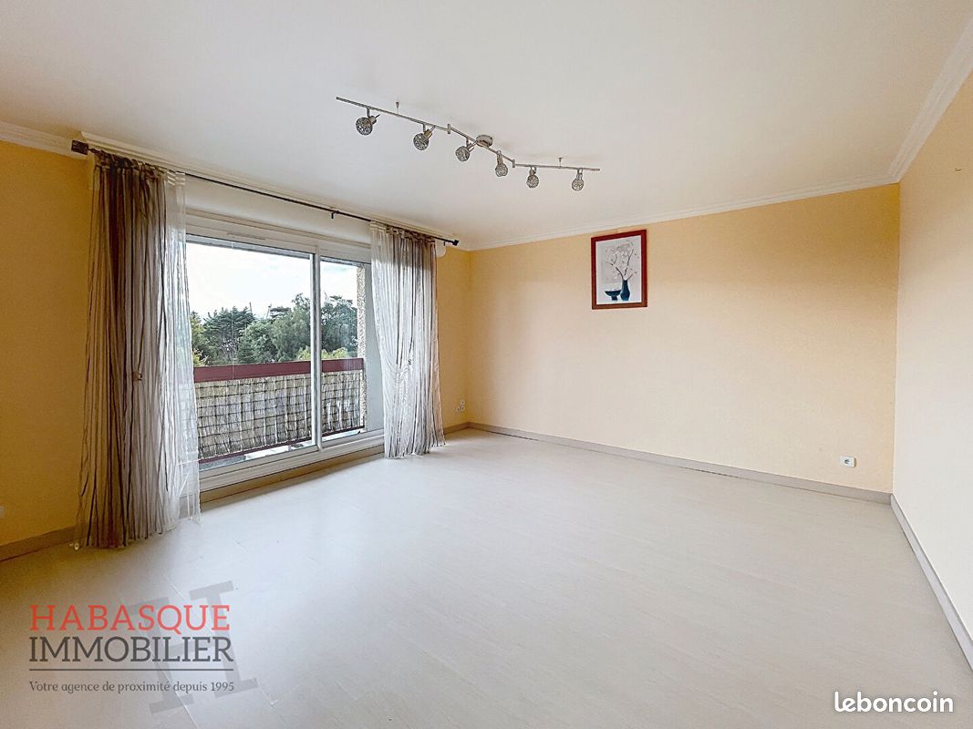 Appartement 3 pièces 68 m² · à Lesneven · 68 m² · 750 €/mois