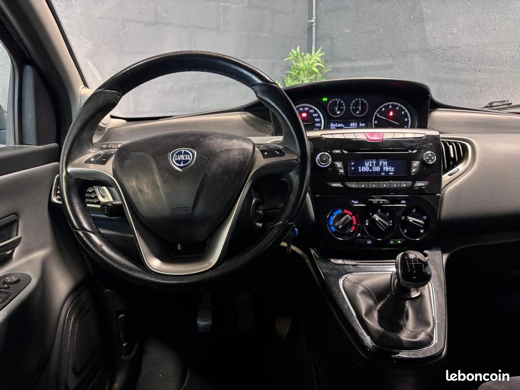 LANCIA YPSILON 1.2 69CH FINITION Elefantino Pack - GARANTIE 6 MOIS MINIMUM (image 9)