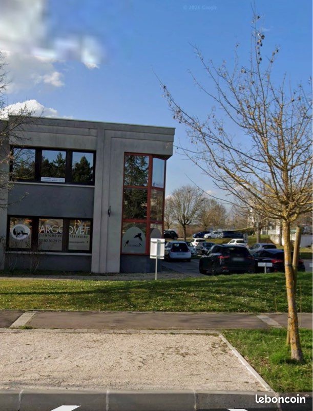 Place de parking parc technologique (image 1)