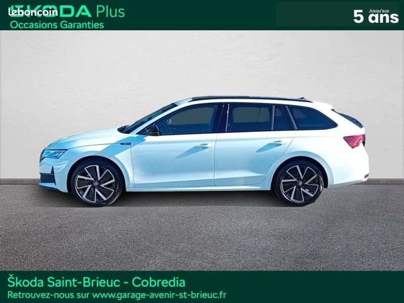 Skoda Octavia Combi 2.0 TDI SCR 150ch Sportline DSG7 (image 4)