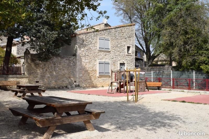 Terrain 412 m² · à Galargues · 169 900 €