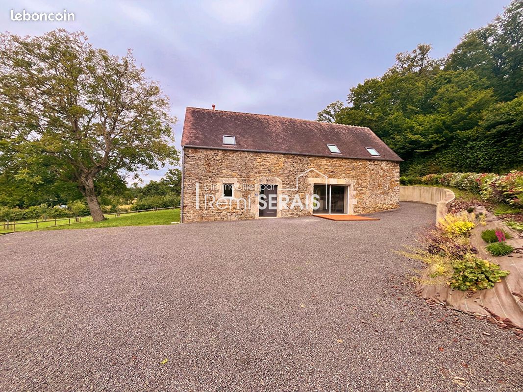 Maison 5 pièces 130 m² · à Tanques · 130 m² · 780 €/mois