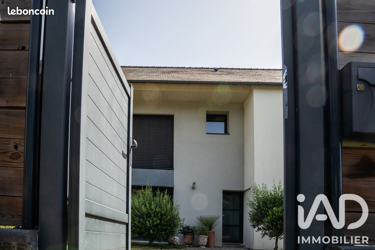 Maison 6 pièces 144 m² · à Thorigné-Fouillard · 144 m² · 545 000 €