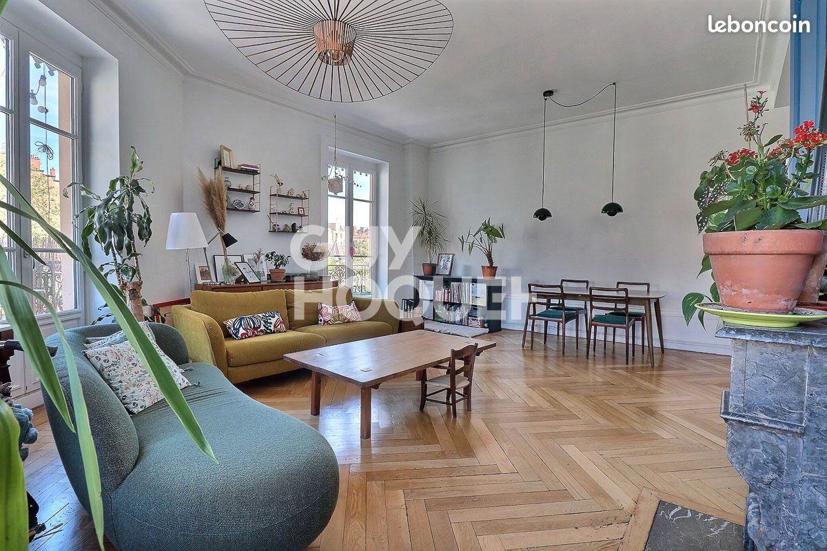Appartement 4 pièces 100 m² · à Lyon · 100 m² · 1 750 €/mois