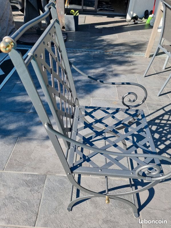 Chaise de jardin en fer forgé (image 5)