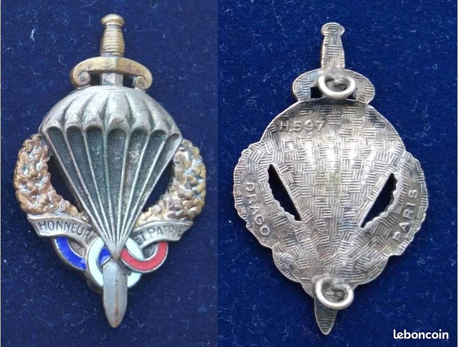FOURREAU D'EPAULE 1° REGIMENT DE CHASSEURS PARACHUTISTES - PARACHUTE