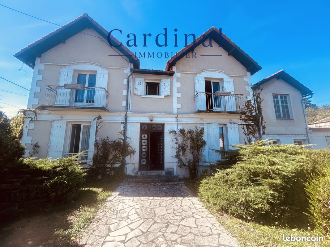 Maison 7 pièces 150 m² · à Ribérac · 150 m² · 139 000 €