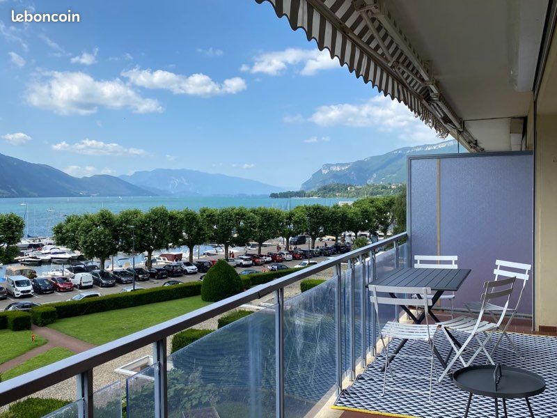 Très Calme, confort et vue exceptionnelle sur le lac. Appartement haut standi (image 4)