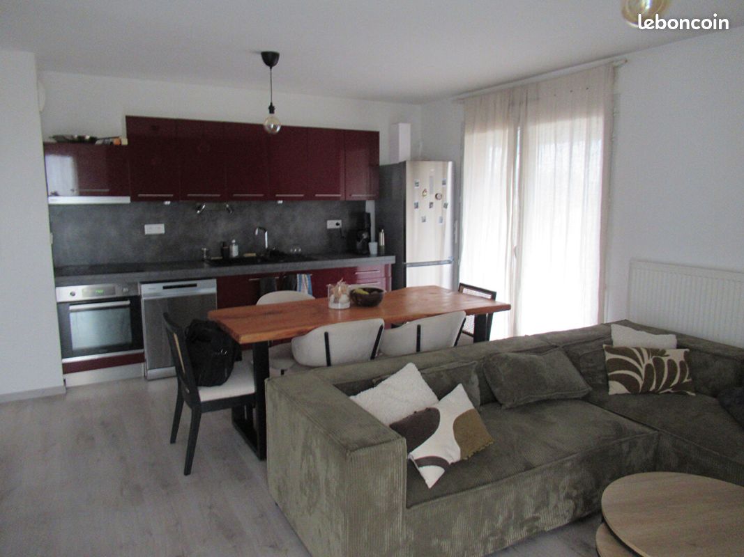Appartement 4 pièces 63 m² · à Beaucouzé · 63 m² · 210 000 €