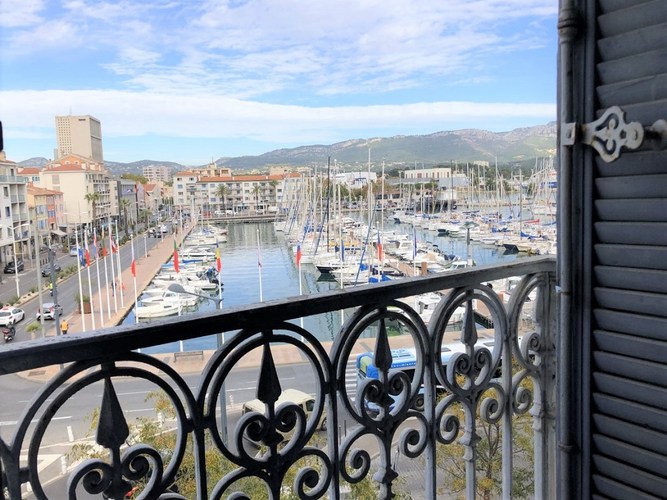 Foncia La Seyne Sur Mer Porte Marine