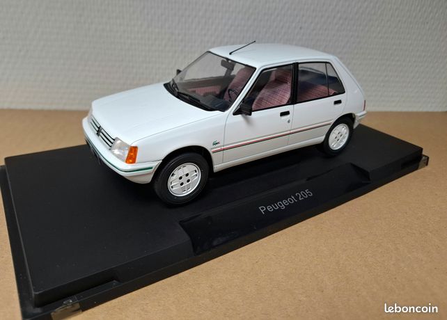 Miniature OTTO MOBILE 463 PEUGEOT 205 JUNIOR BLANC MEIJE 1988 1/18 1/18
