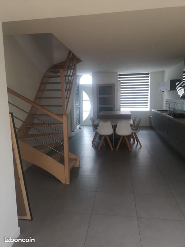 Maison 7 pièces 150 m² · à Tourcoing · 150 m² · 835 €