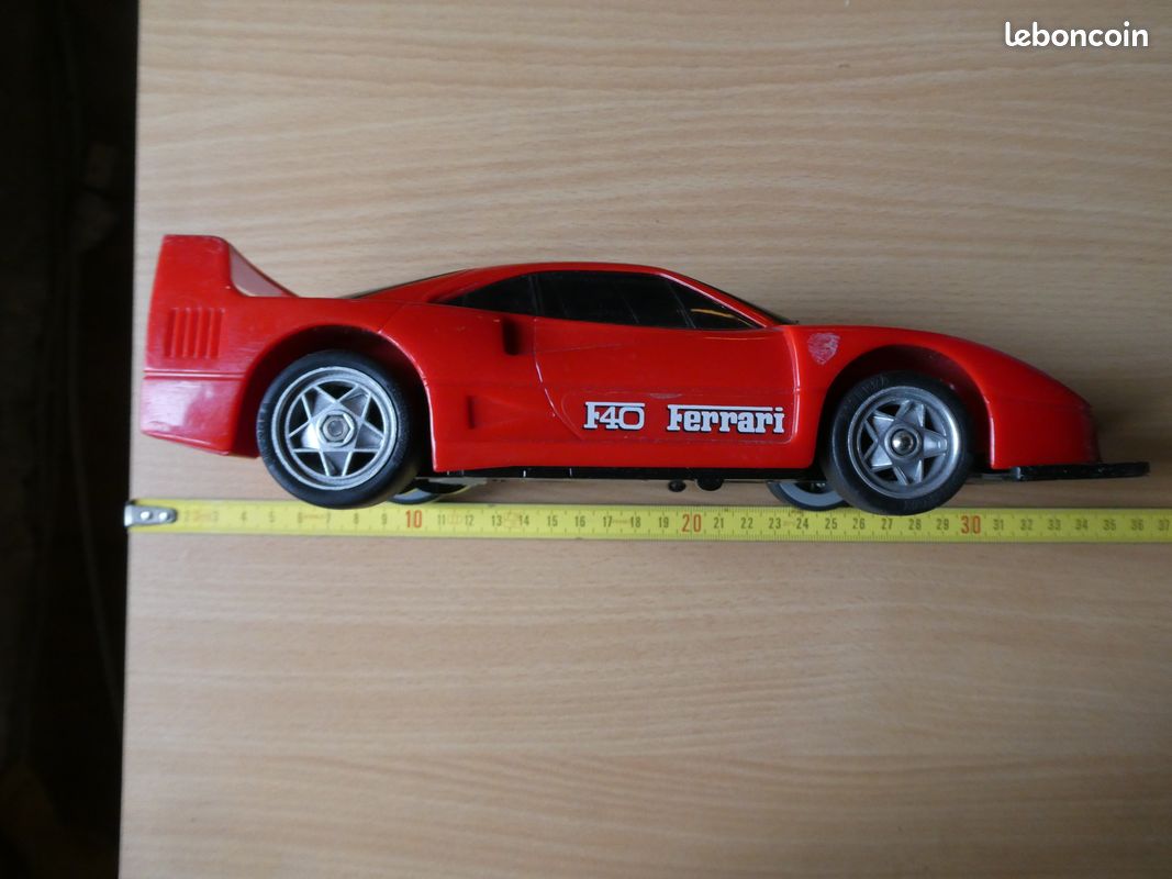 MINIATURE VOITURE RADIO Comandate RC Ferrari F1 75 Télécommande