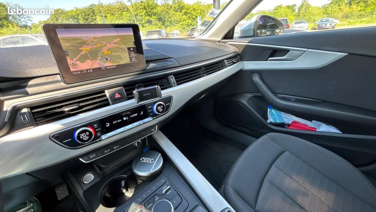 Audi A4 2.0 TDI 150 S tronic 7 Design (image 21)