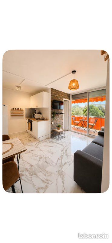 Appartement 1 pièce 19 m² · à Antibes · 19 m² · 850 €/mois