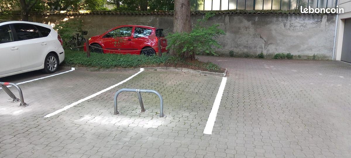 Parking 14 m² · à Lyon · 14 m² · 15 000 €