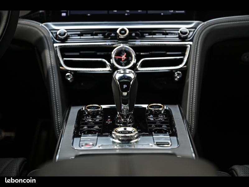 Bentley Flying Spur V6 3.0 HYBRID (image 29)