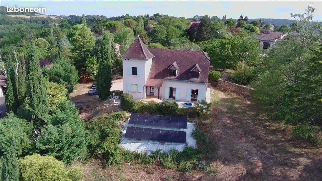 Maison 6 pièces 170 m² · à Figeac · 170 m² · 275 000 €
