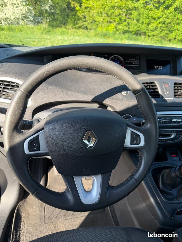 Renault Scenic 1.5 dCi 110 (image 3)