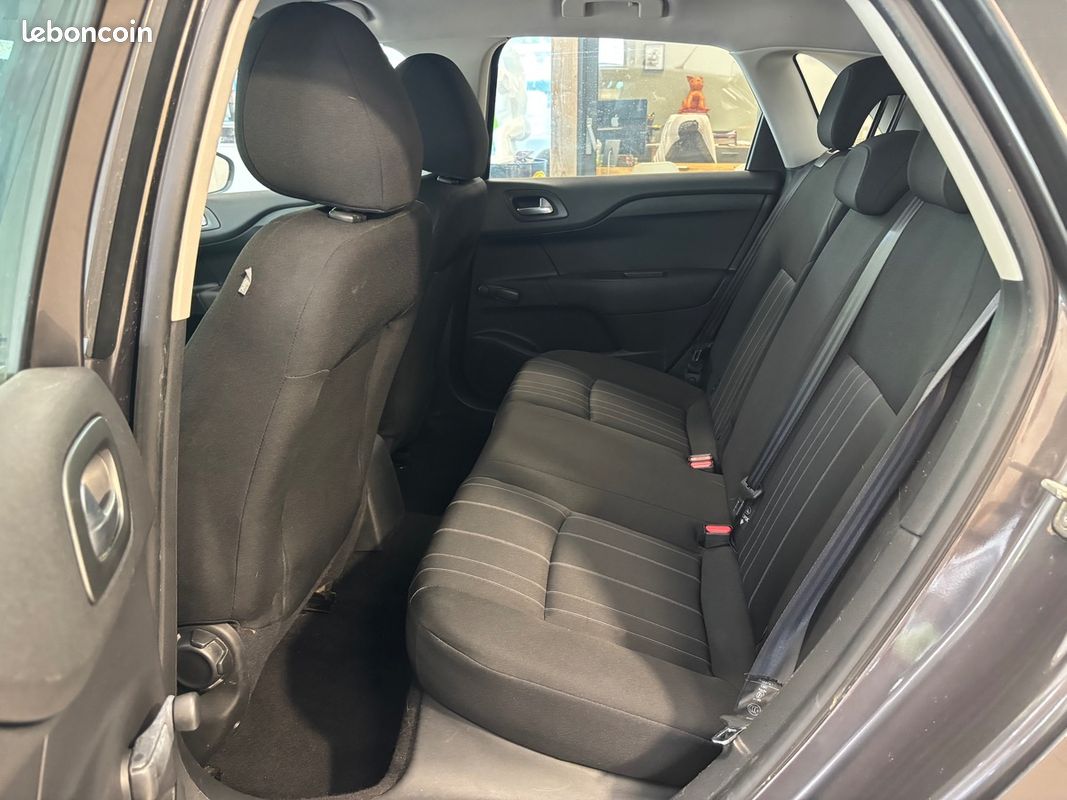 Citroën C4 1,6L 100cv HDI FEEL (image 12)
