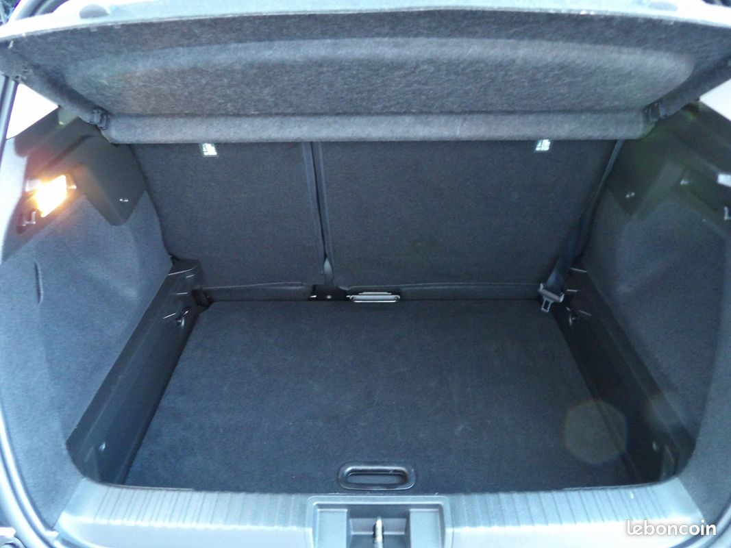 Renault CAPTUR II 1.3 TCE 130CH FAP BUSINESS EDC (image 11)