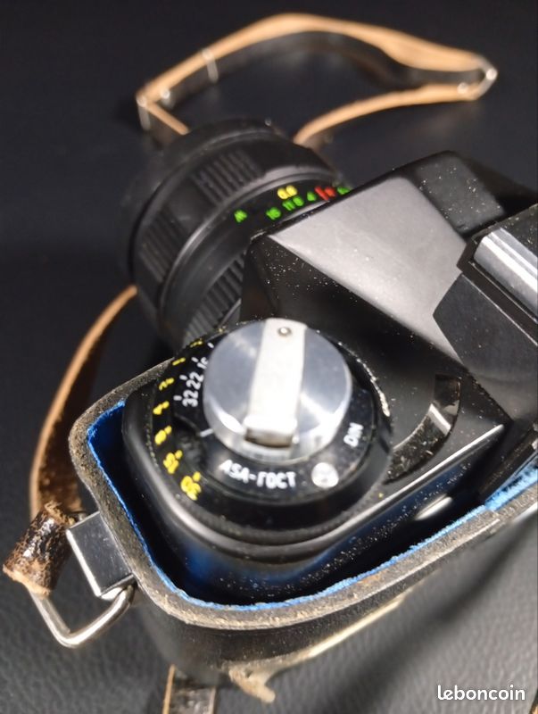 Appareil photo argentique vintage Zenit 11 avec étui cuir original – 35 mm SLR URSS (image 6)
