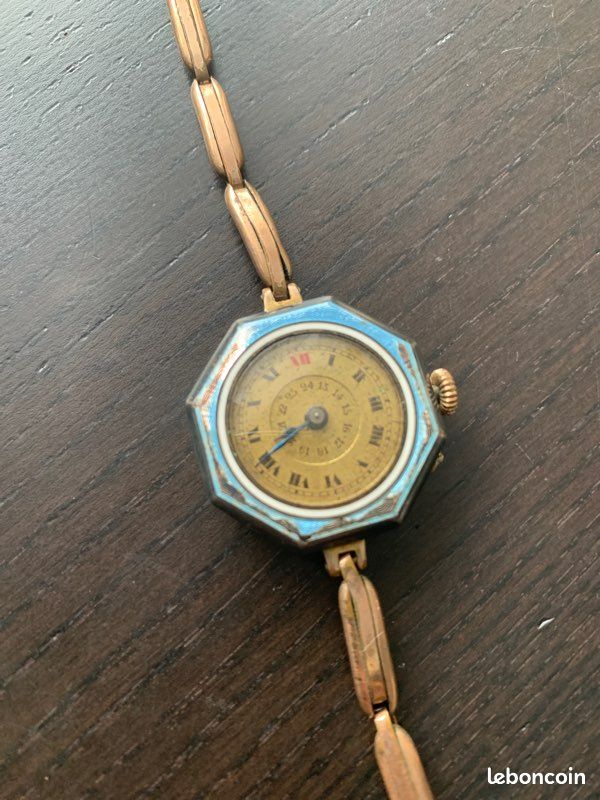 Très ancienne montre mécanique (image 1)