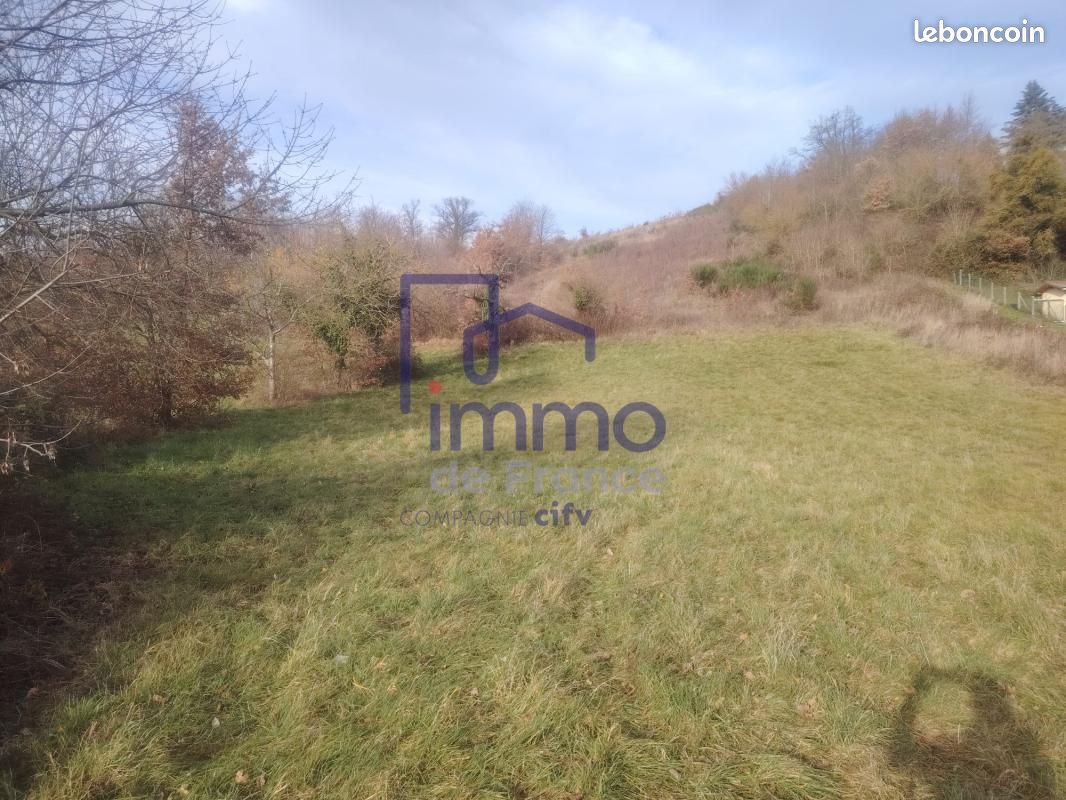 Terrain 3465 m² · à Saint-Jean-de-Bournay · 100 000 €