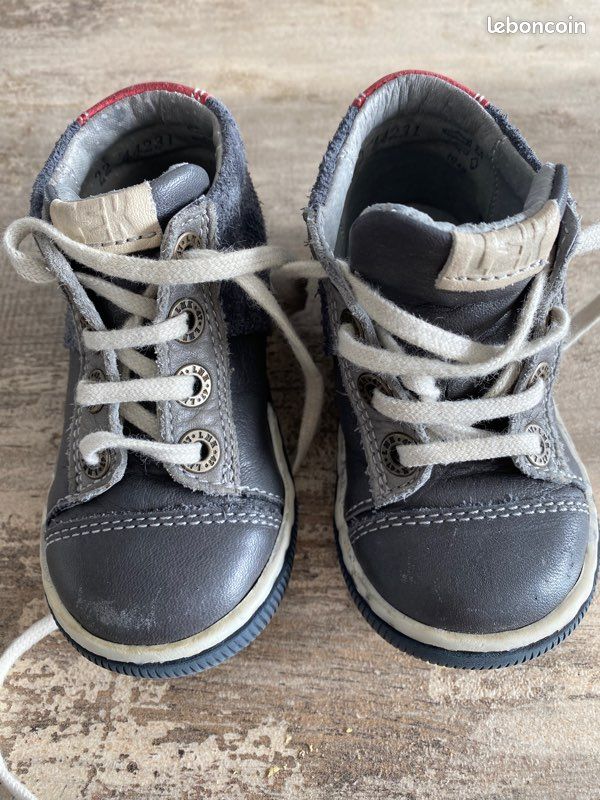 Chaussures de marche bébé garçon taille 22 marque LEK (image 1)