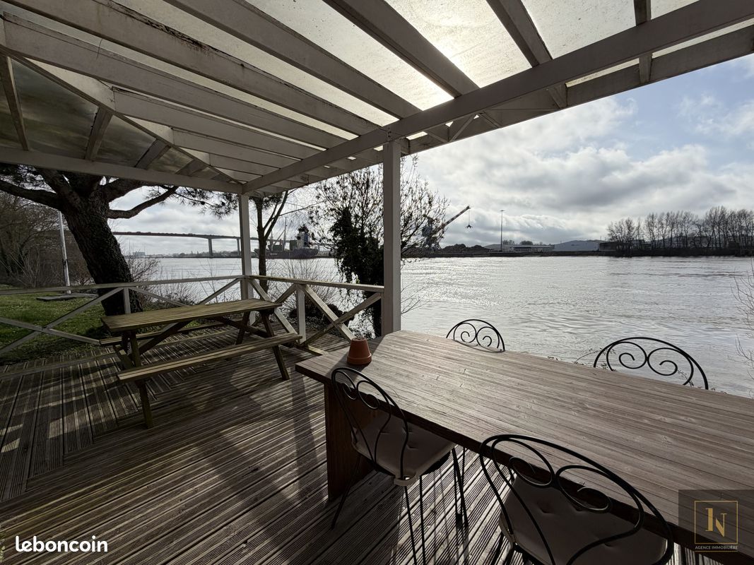 Local commercial 115 m² · à Saint-Herblain · 115 m² · 315 000 €