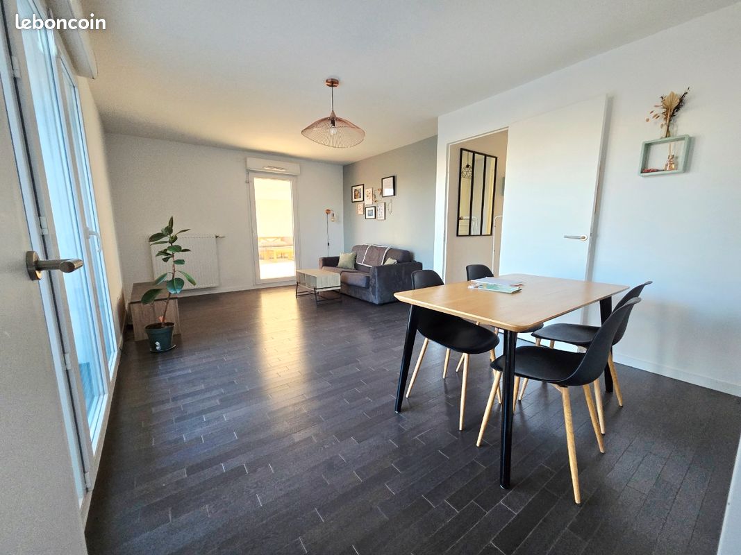 Appartement 4 pièces 81 m² · à Alfortville · 81 m² · 490 000 €