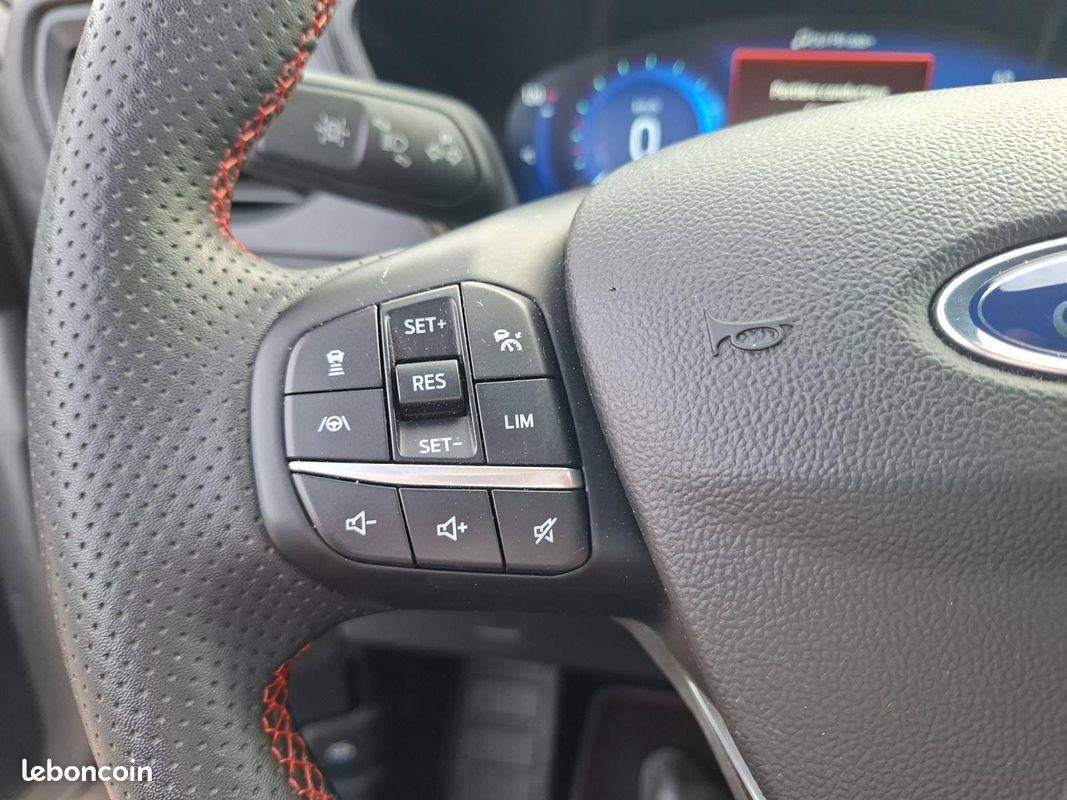 FORD Kuga 2.5 Duratec 190 ch FlexiFuel FHEV E85 Powershift ST-Line (image 21)