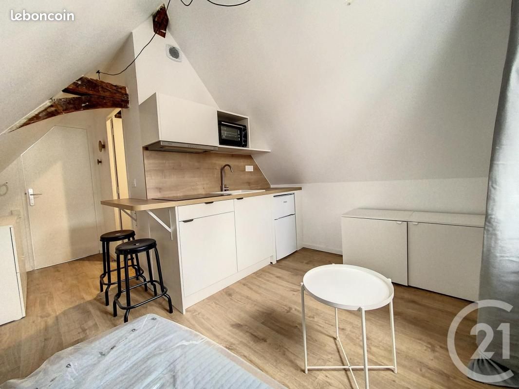 Appartement 1 pièce 9 m² · à Troyes · 9 m² · 320 €