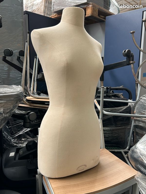 Buste femme - Sud Mannequin (image 1)