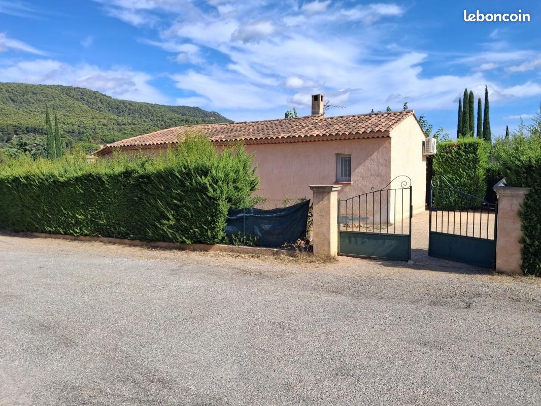Maison 3 pièces 101 m² · à Aups · 101 m² · 348 000 €