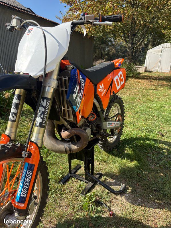 Vend 250 ktm (image 1)
